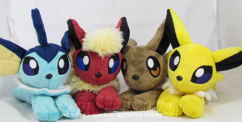 Floppy eevee+evolutions