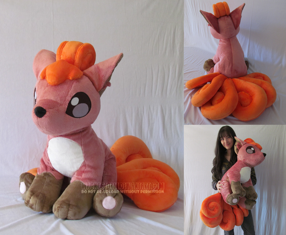 life size Vulpix