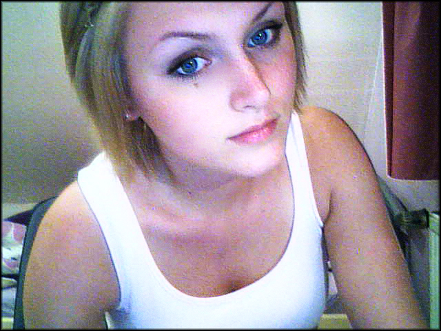 Blonde webcam girl