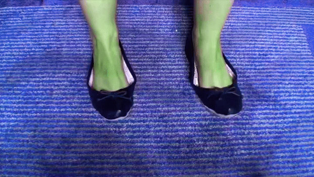 She Hulk ballet shoes burst