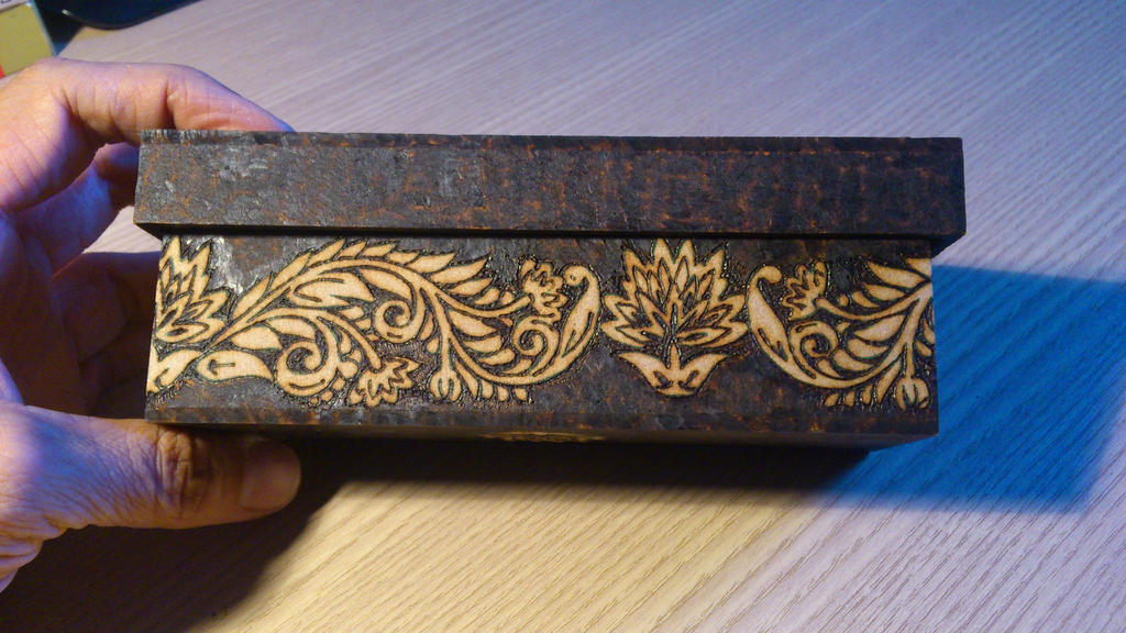 Classic style pyrography box lateral by tiagoianuck on DeviantArt