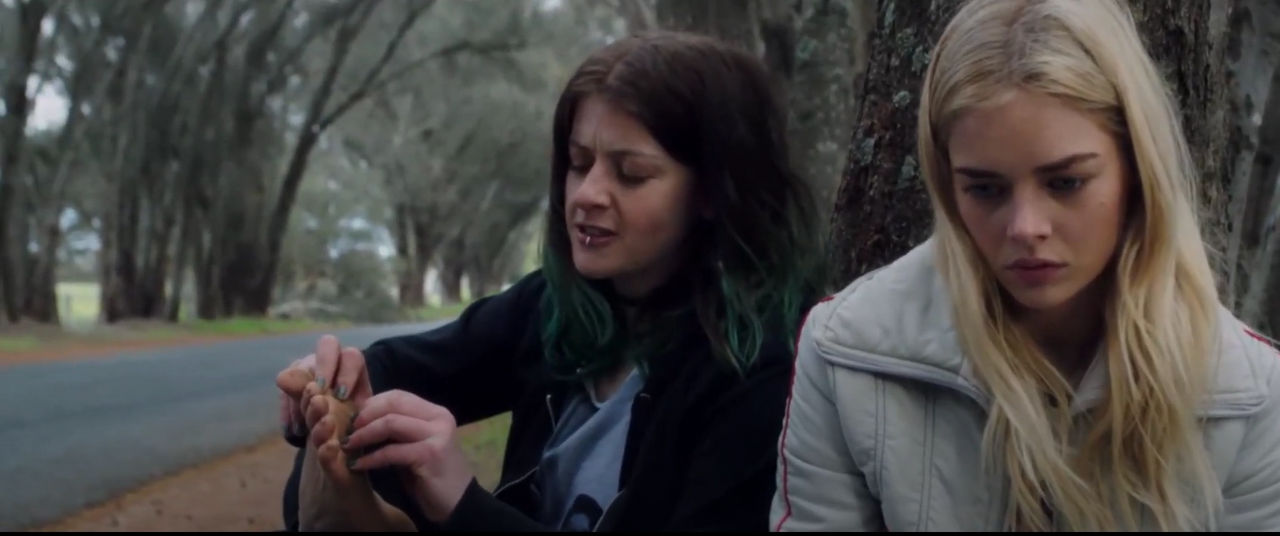 Sharp Glass in Sara West foot by Agency069 on DeviantArt