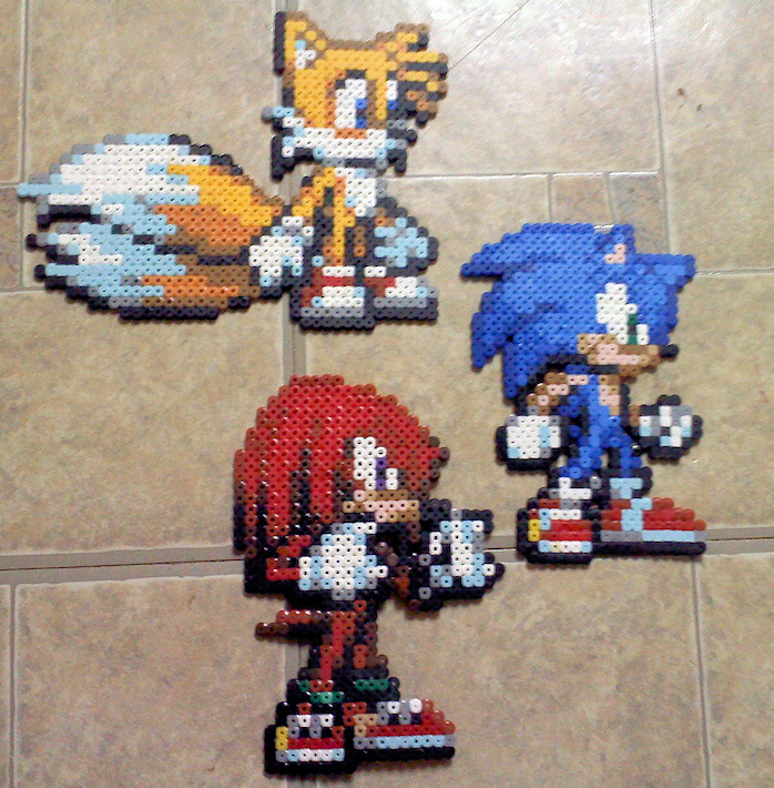 Sonic Advance Style Pixel Perler Bead Art Accessory Display -  Norway