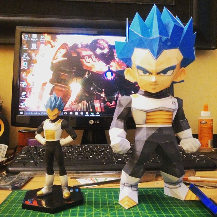 PaperCraft - Vegeta Chibi SSJ Blue - Papecraft Hobby