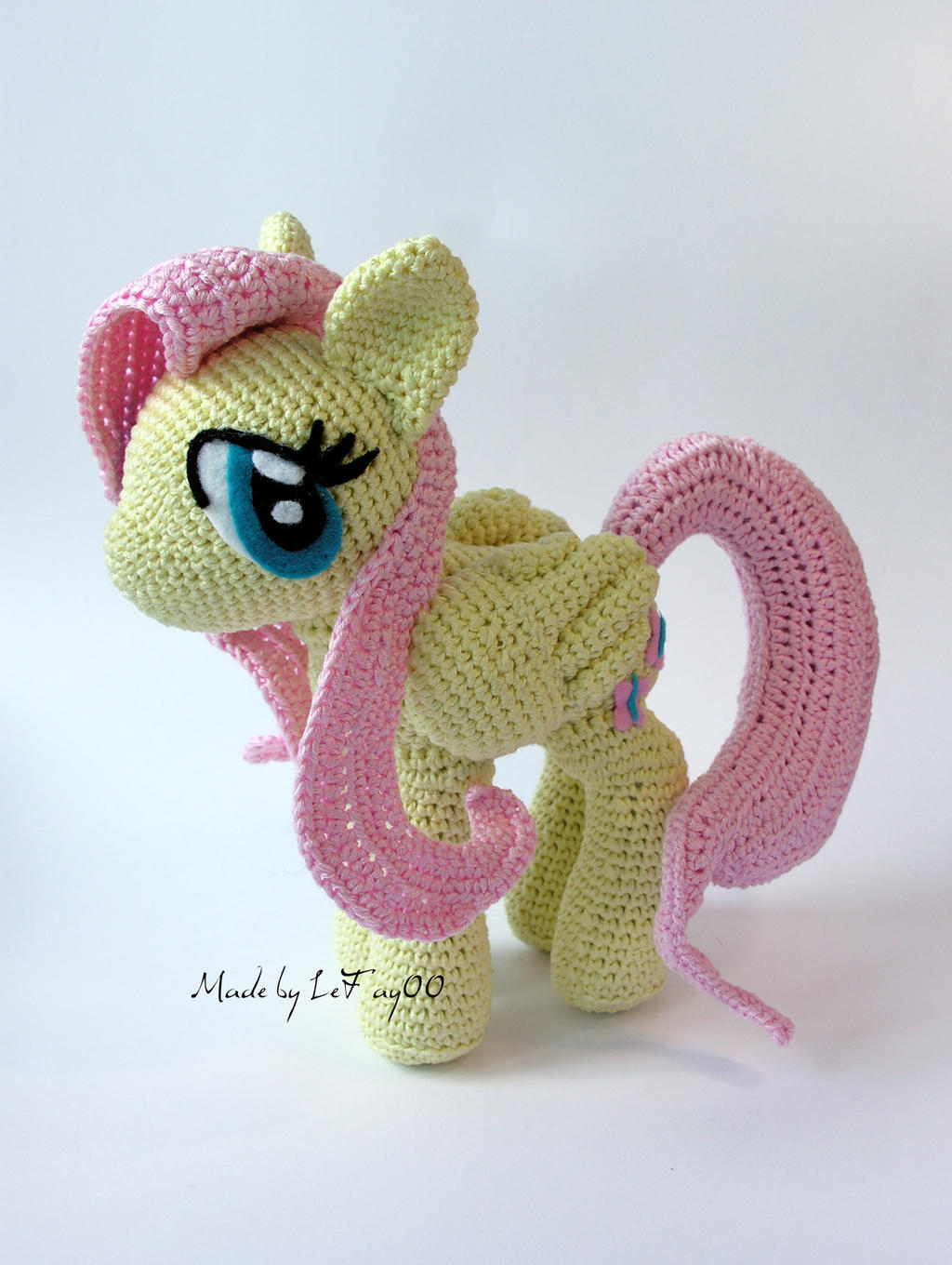 Amigurumi Fluttershy with closed wings