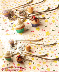 Cupcake and bookmark - Polymer clay