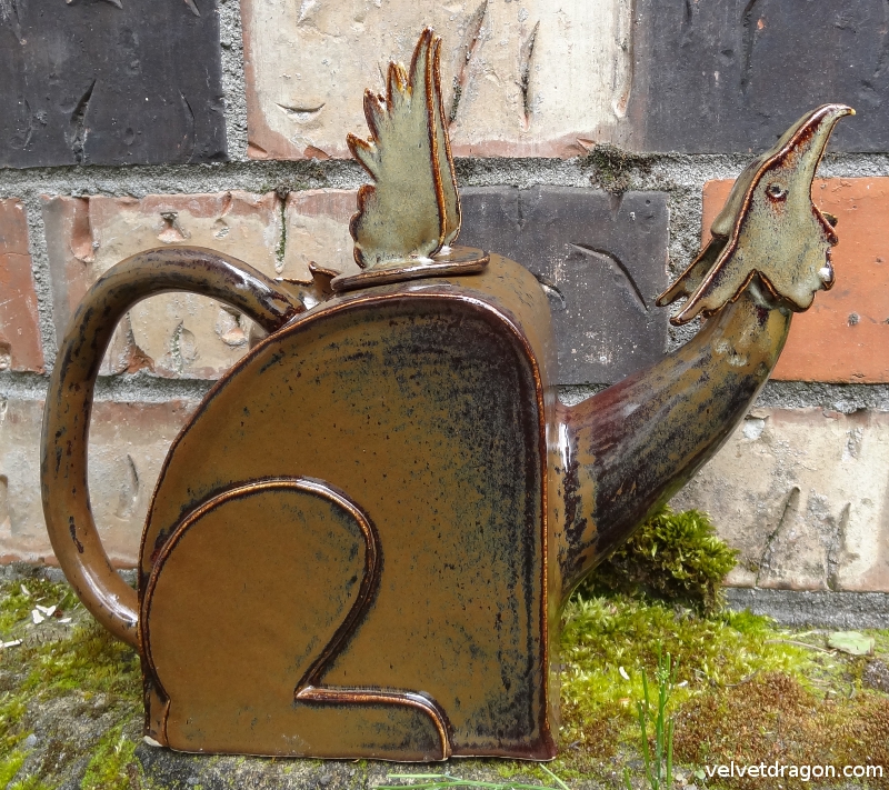 Gryphon Teapot by tser