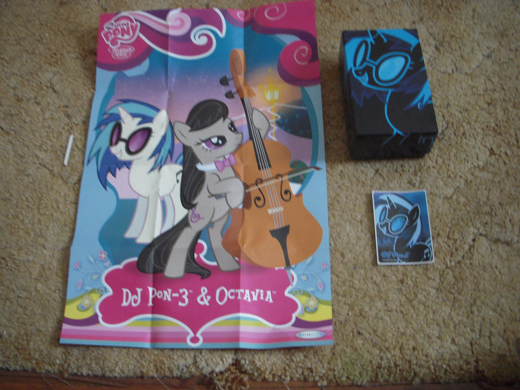 Vinyl Scratch box, poster, and sticker by RavenFanboy on DeviantArt