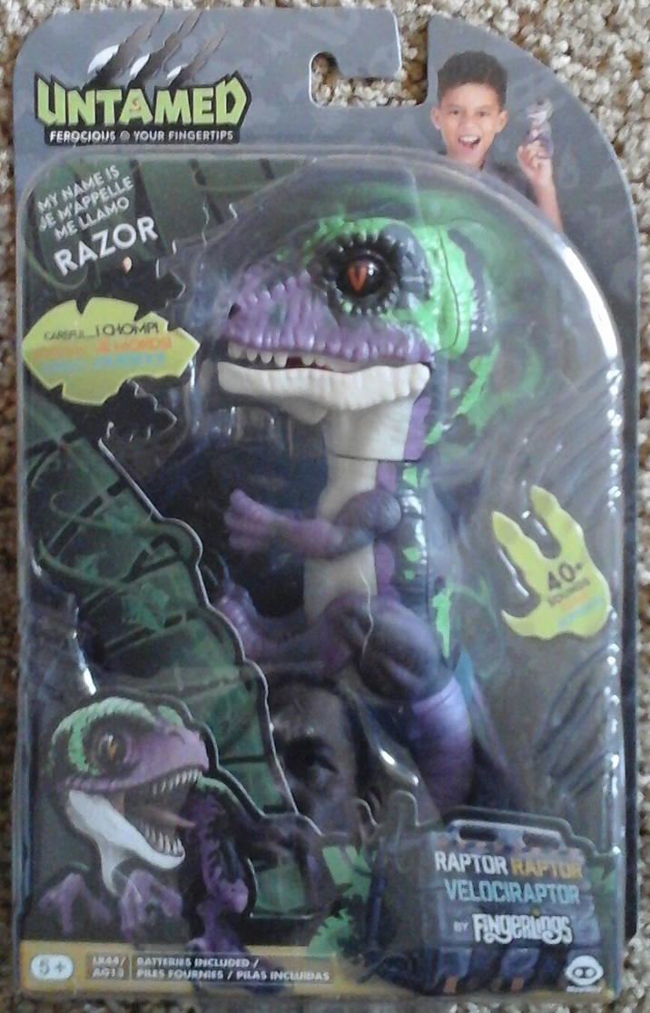 Razor the velociraptor by RavenFanboy on DeviantArt