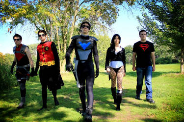 Young Justice Group Cosplay