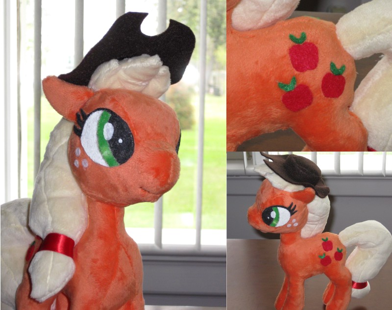 Applejack plush - more views