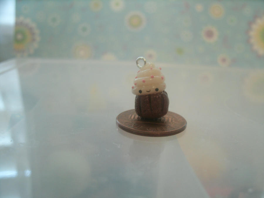 Kawaii Cupcake Charm