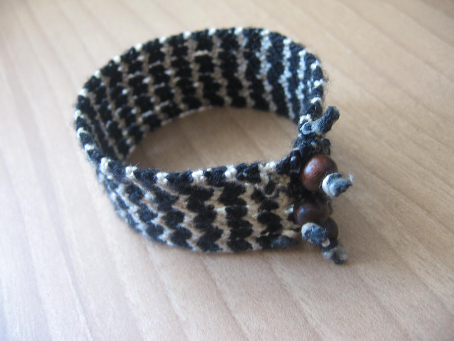 big bracelet in macrame II