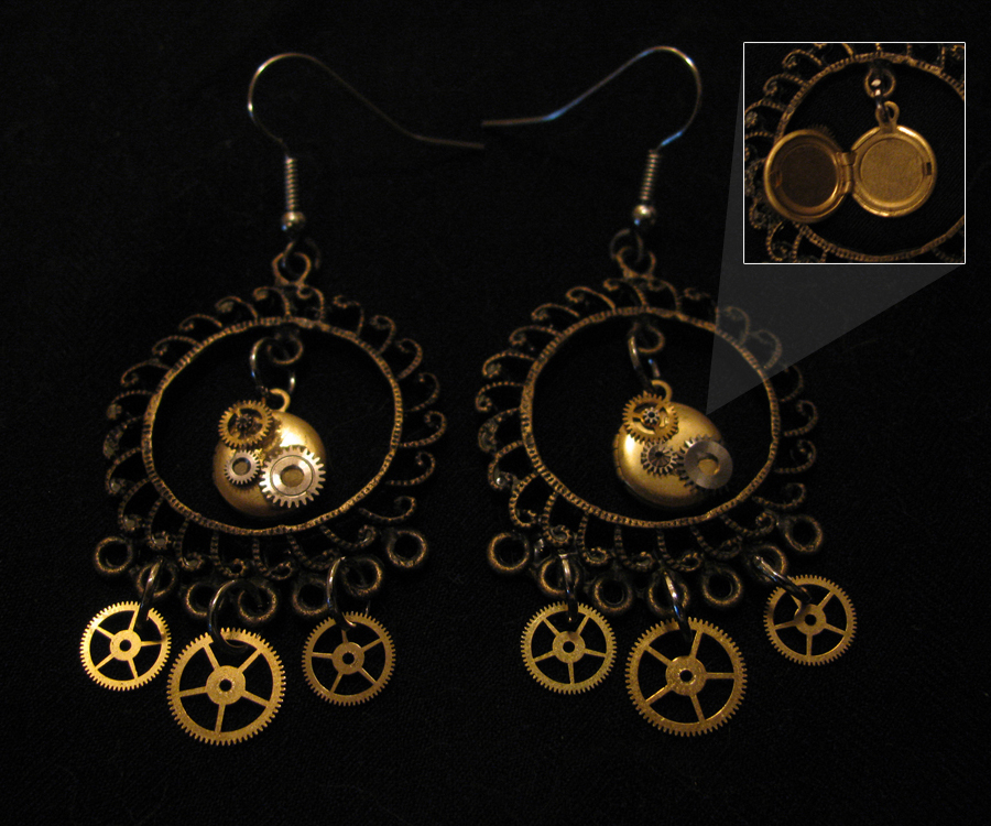 Steampunk Earrings 03