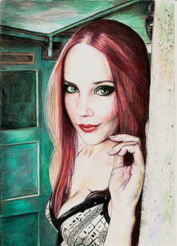 Simone Simons