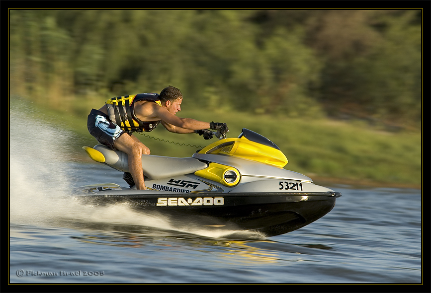 Jetski.