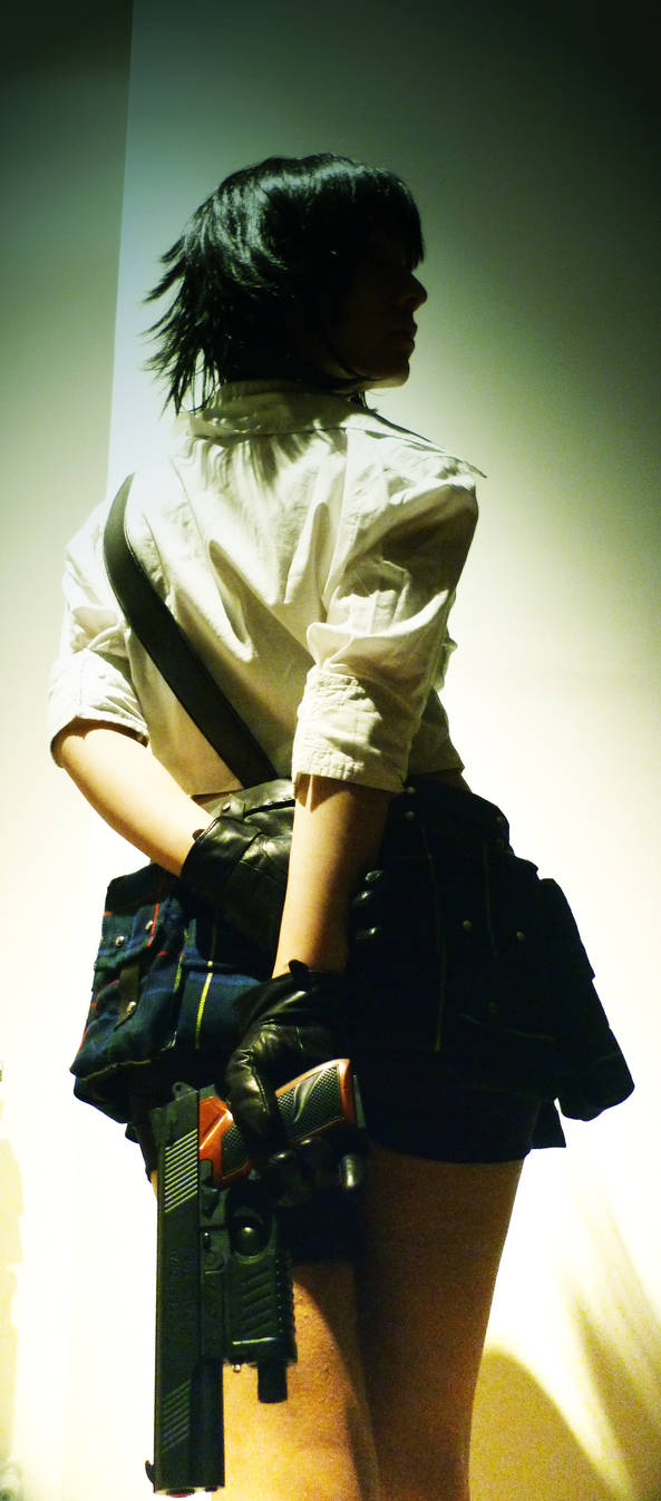 Lady gun by SeleneVirus on DeviantArt