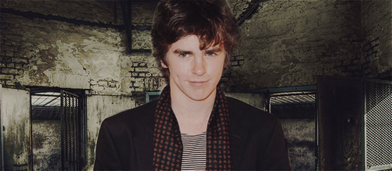 Freddie Highmore