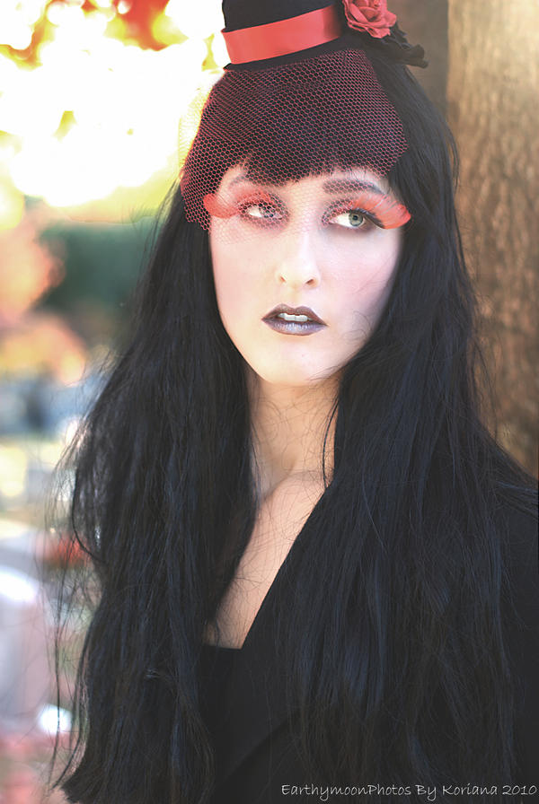 Goth Sarah Gothic Autumnal Sarah by Earthymoon on DeviantArt