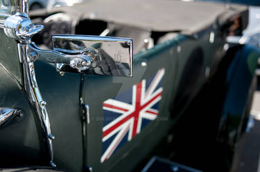 Side Mirror and Union Jack