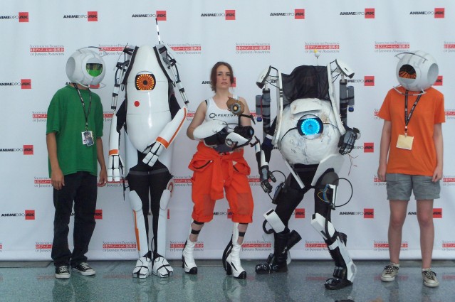 Portal 2 cosplay with cores