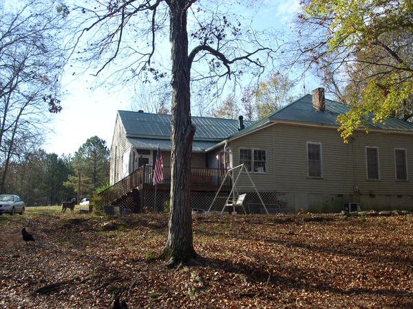 the farm house by unconsequential on DeviantArt