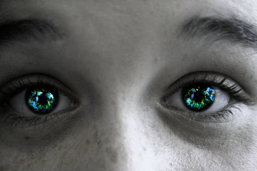 Green .:Eyes:.    :3