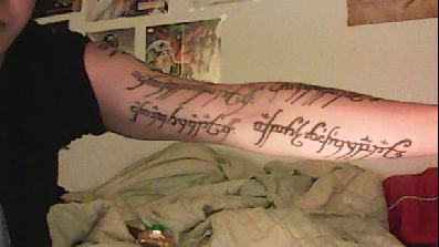 Awesome Lord of the Rings tattoo done by @thistlekae! The script