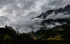 .Austria Crossing.