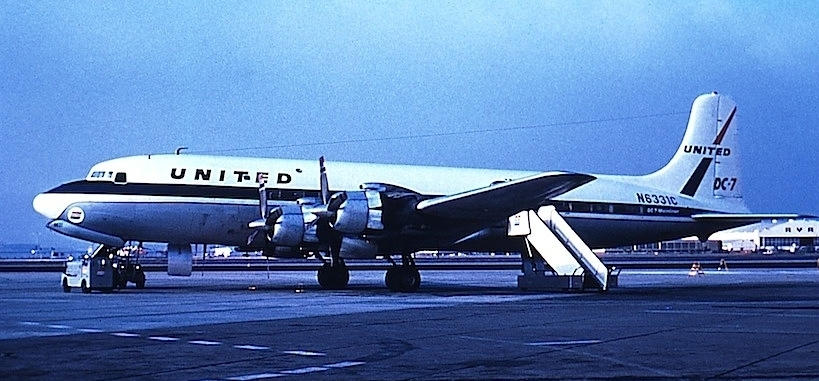 United Airlines Flight 736 (N6328C) by aviateca901 on DeviantArt