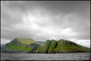 Faroe islands from sea