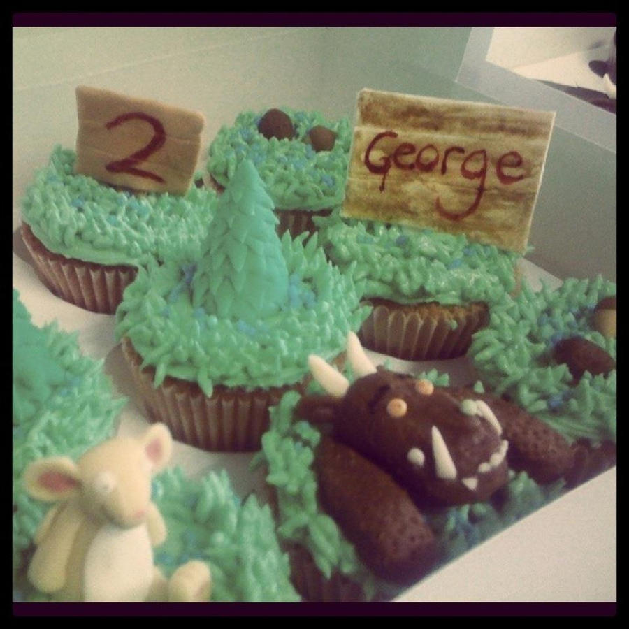 Gruffalo cupcakes