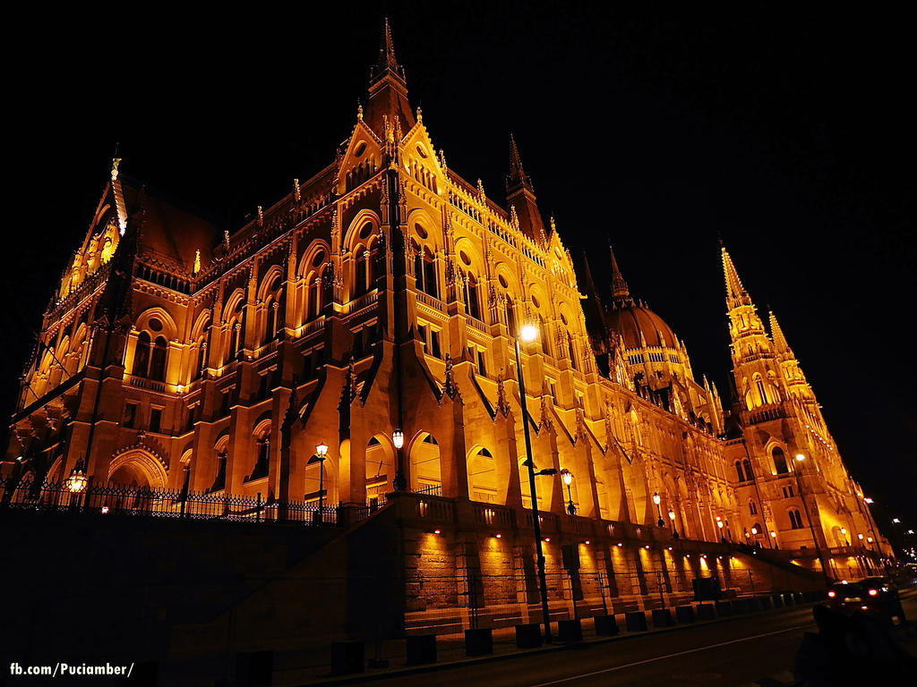 Amizing Building Amazing building by Puciamber on DeviantArt