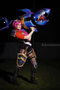 Vi -  League of Legends cosplay