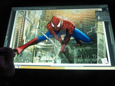 PINTANDO A SPIDERMAN