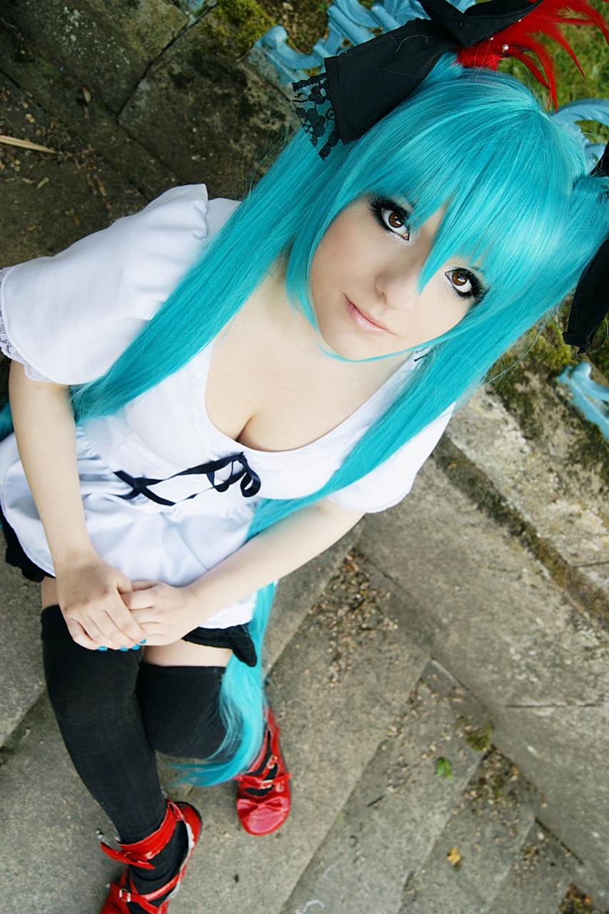 Miku Hatsune - World is mine