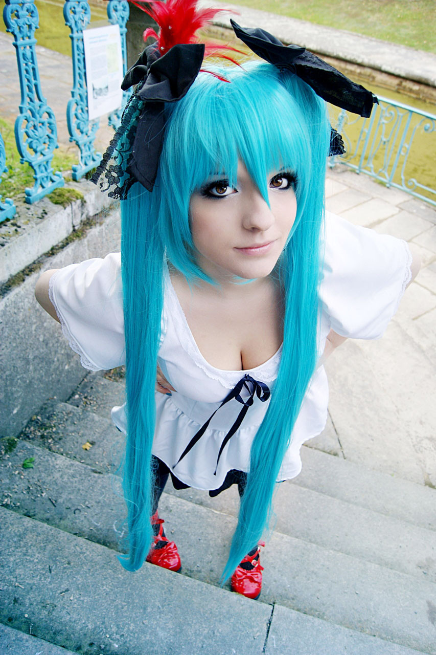 Miku Hatsune - World is mine - II