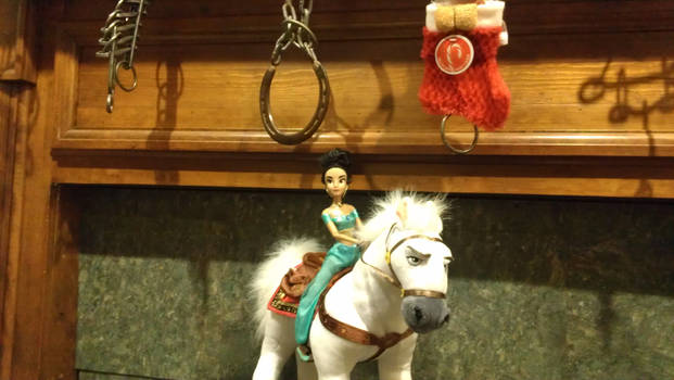 jasmine riding maximus 6