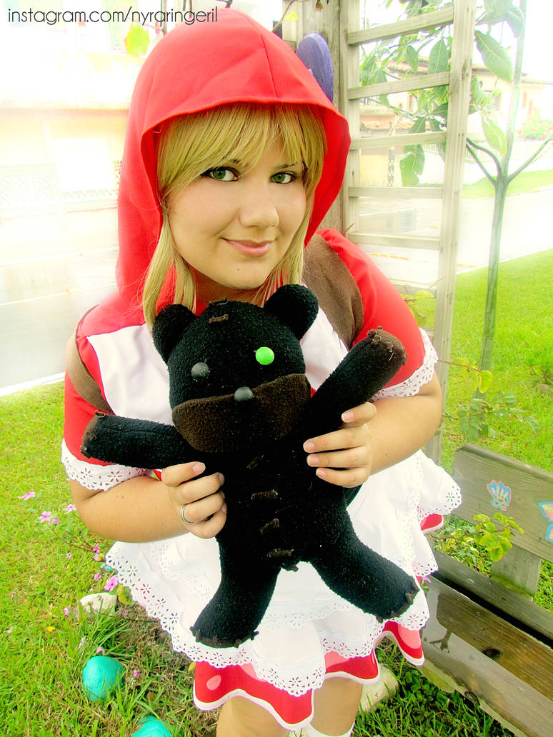 Annie Red Riding by NyraRingeril on DeviantArt