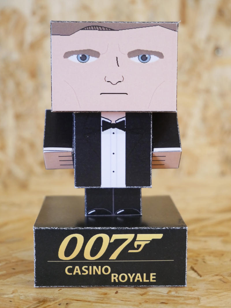 007 - Casino Royale: James Bond