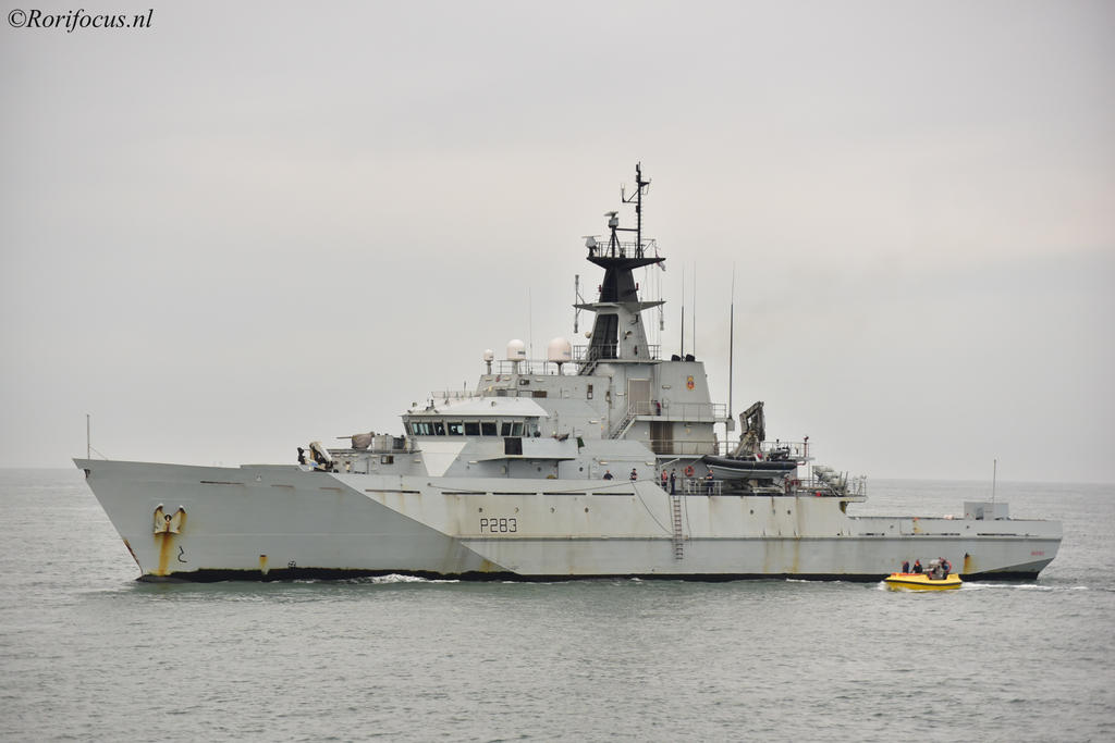 British offshore patrol vessel HMS Mersey (P283) by roodbaard1958 on ...