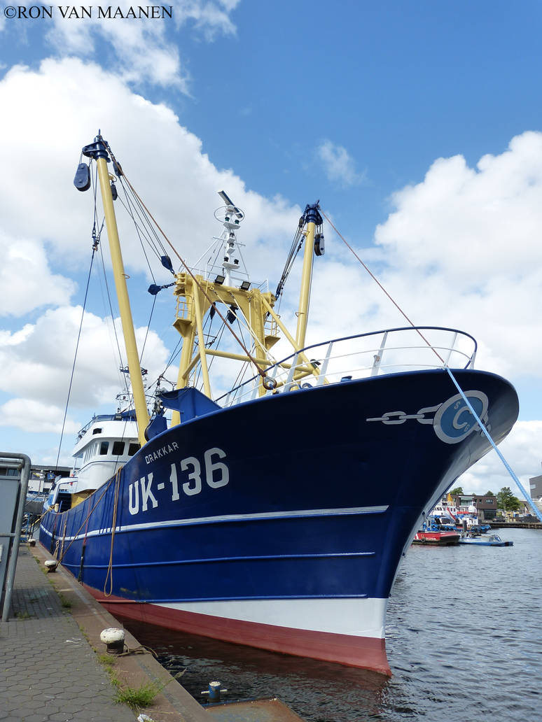 Dutch trawler Drakkar UK-136 1998- by roodbaard1958 on DeviantArt