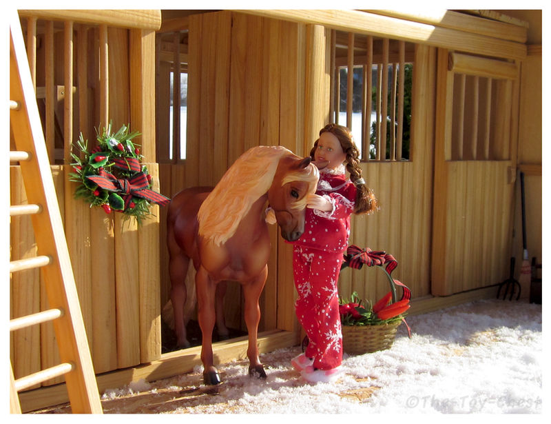Breyer - Pony For Christmas