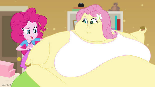 Fluttershy's Growth II: Pinkie Tries Her Best