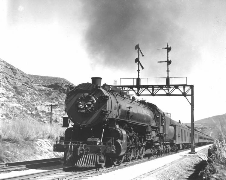 Class 7000 Mountain-type steam locomotive.