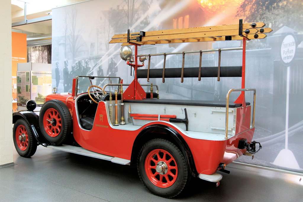 Horch firefighter car.