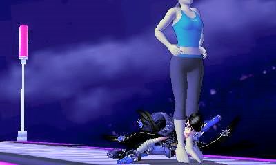 Bayonetta likes WiiFitTrainer's feet