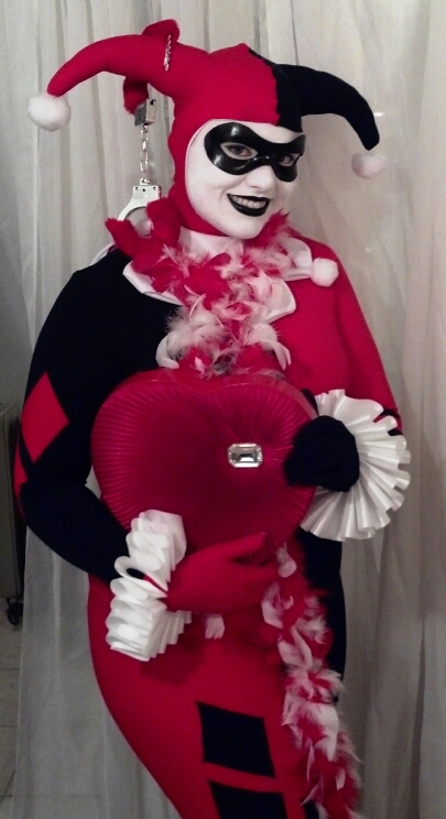 Harley Quinn's Valentine's Day Fun! 4