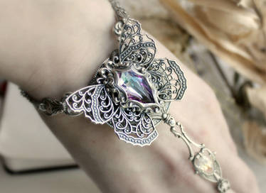 psyche slave bracelet