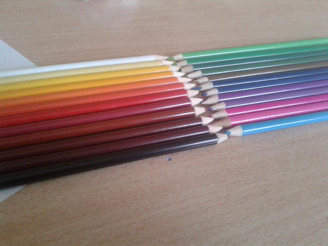 Sort Color Pencils me sorting pencils by color by PencilFromCydonia on DeviantArt